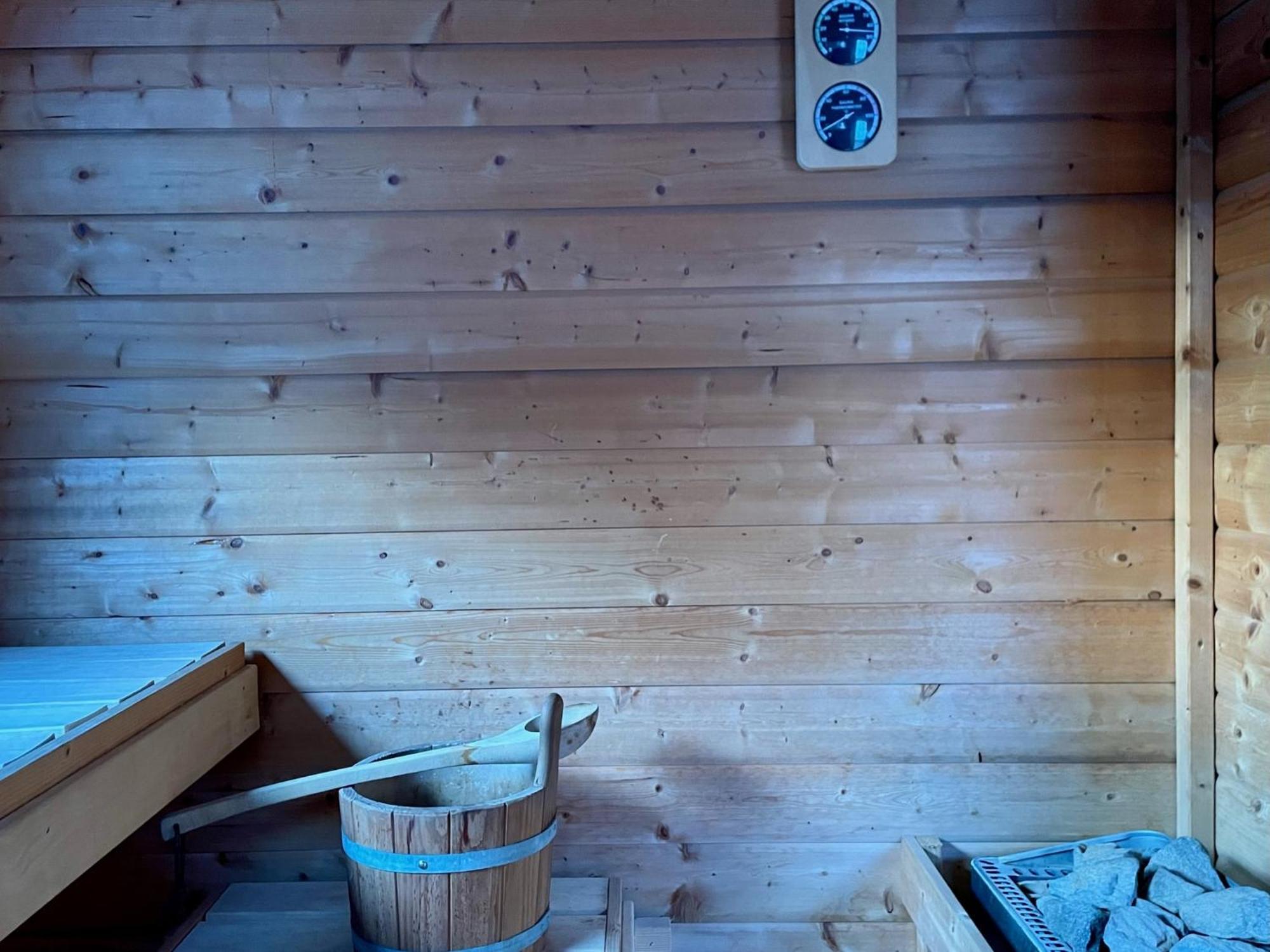 Modernes Holzhaus Im Skandinavischen Stil Mit Sauna, Garten Und 2 Katzen Νόρντερστεντ Εξωτερικό φωτογραφία