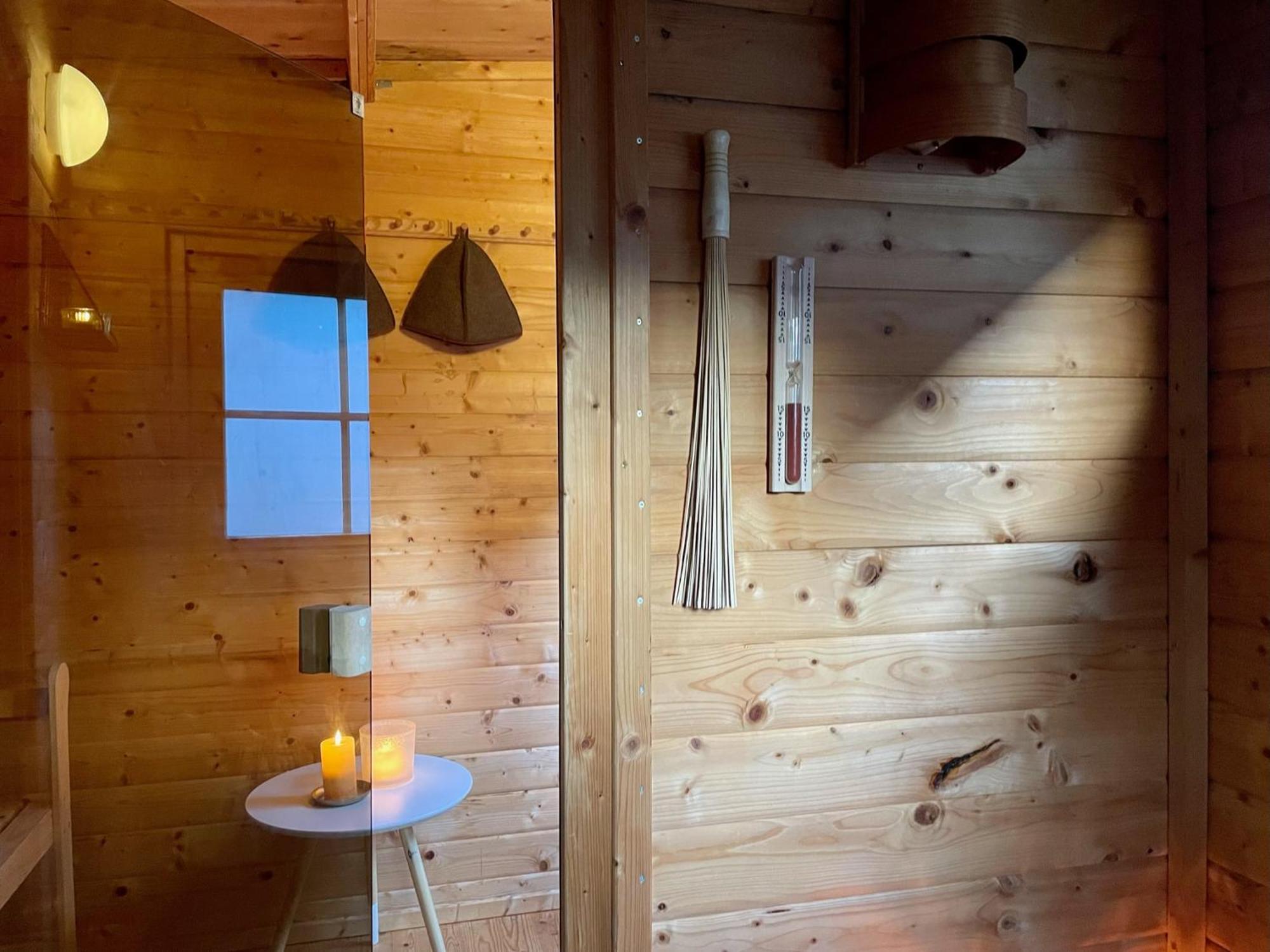 Modernes Holzhaus Im Skandinavischen Stil Mit Sauna, Garten Und 2 Katzen Νόρντερστεντ Εξωτερικό φωτογραφία